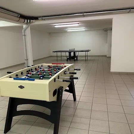 Exclusive Tyrolean Near Lifts, Cleaning Included Villa *