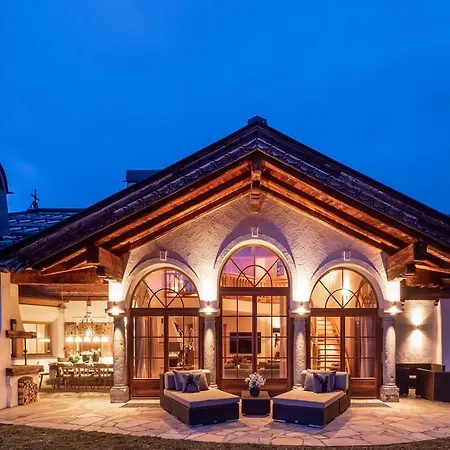 Exclusive Tyrolean Near Lifts, Cleaning Included *