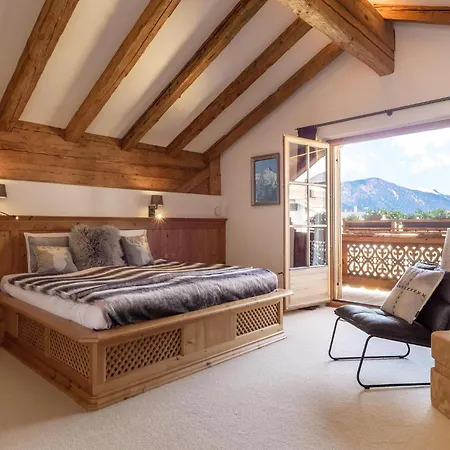Exclusive Tyrolean Near Lifts, Cleaning Included Apfeldorf