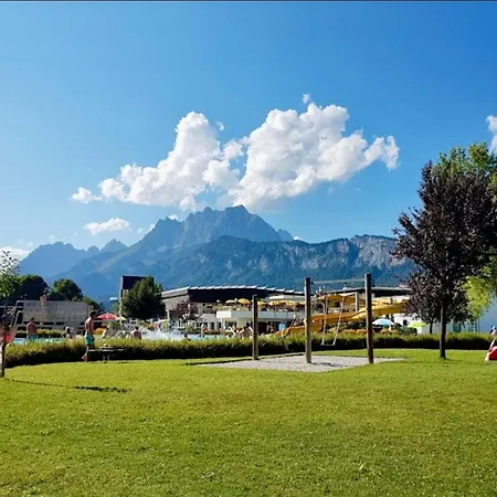 Villa Exclusive Tyrolean Near Lifts, Cleaning Included Apfeldorf